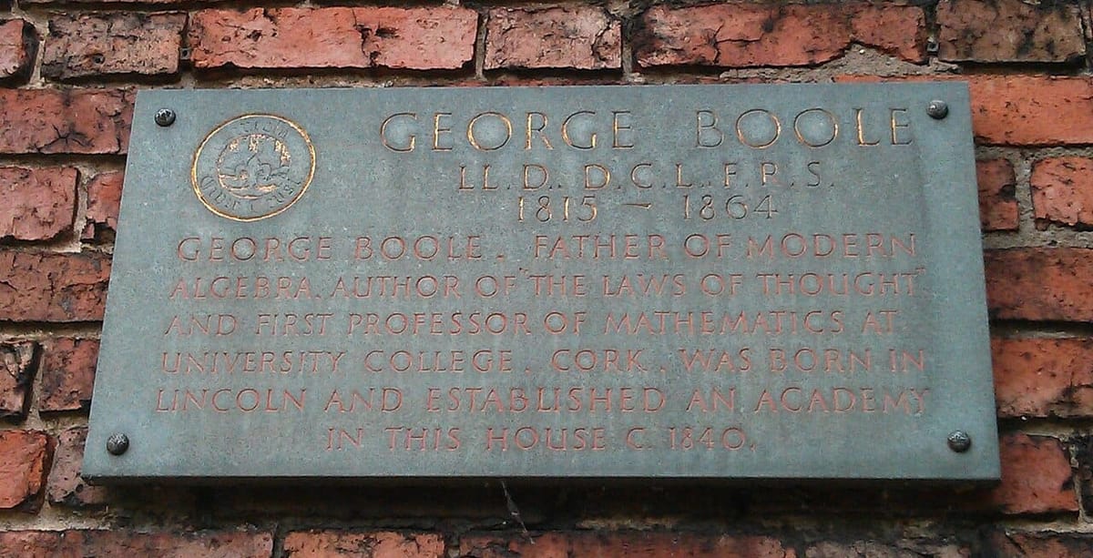Plaque marking the house where George Boole lived in Lincoln, England. By Javier llopis licensed under licensed under CC BY 4.0.
